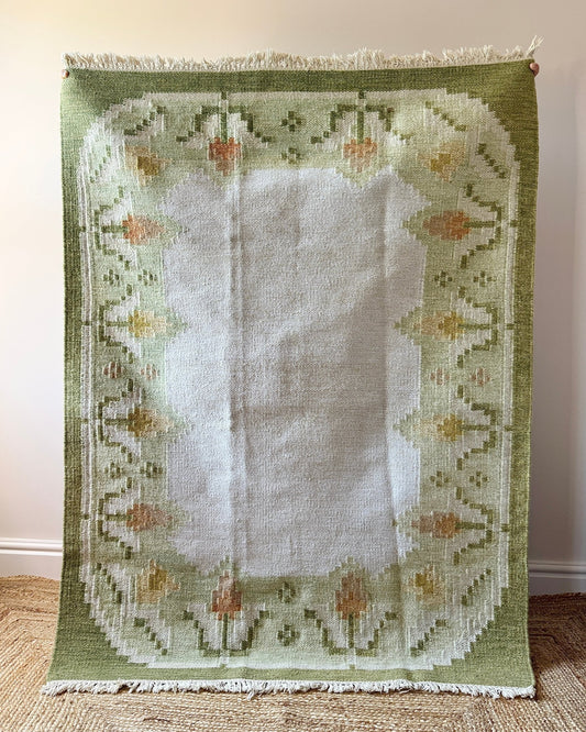 Swedish Tulip Wool Handwoven Rollakan Rug - Club Sourced