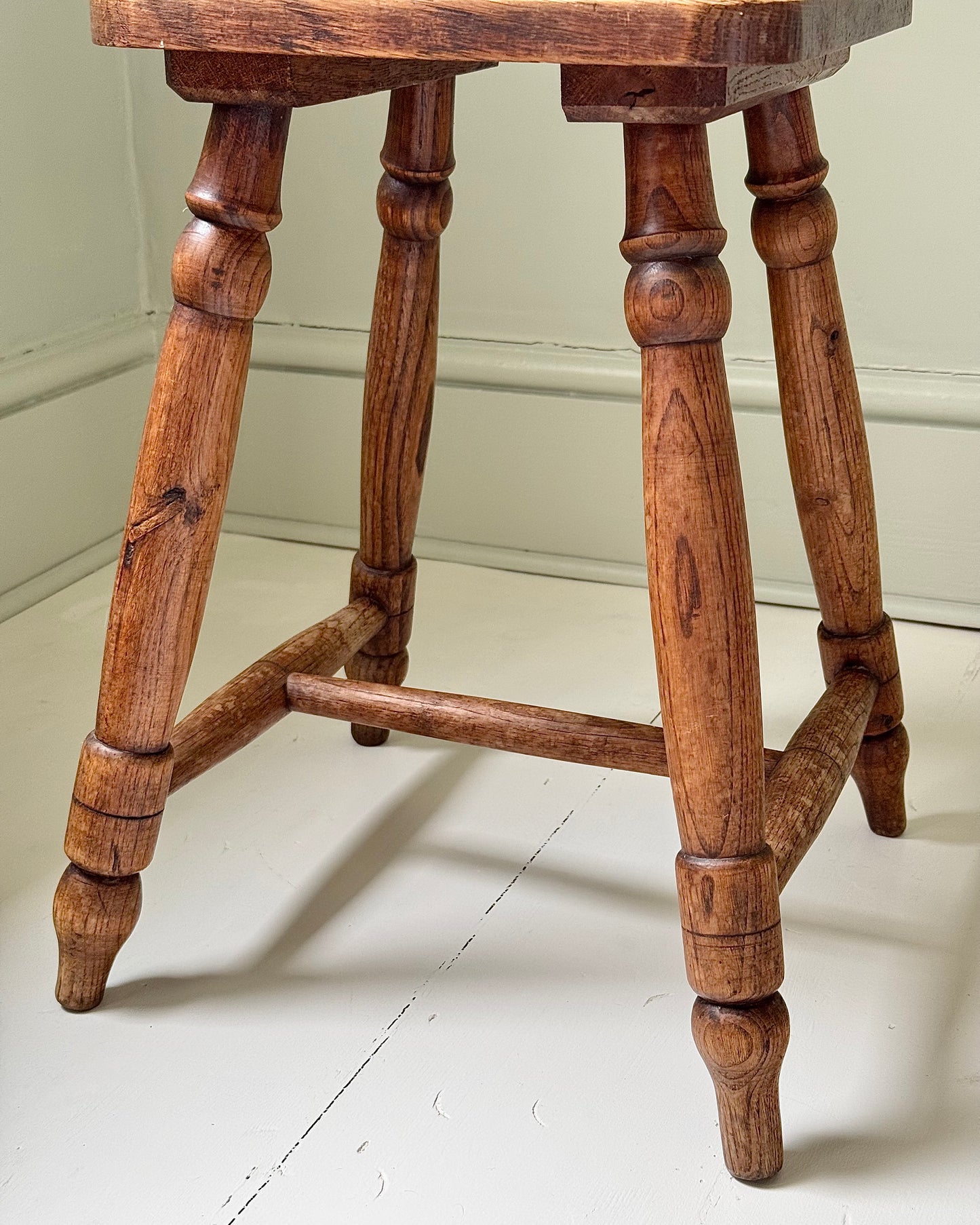 French Mid-century Oak Stool with Quatrefoil Cut-Out