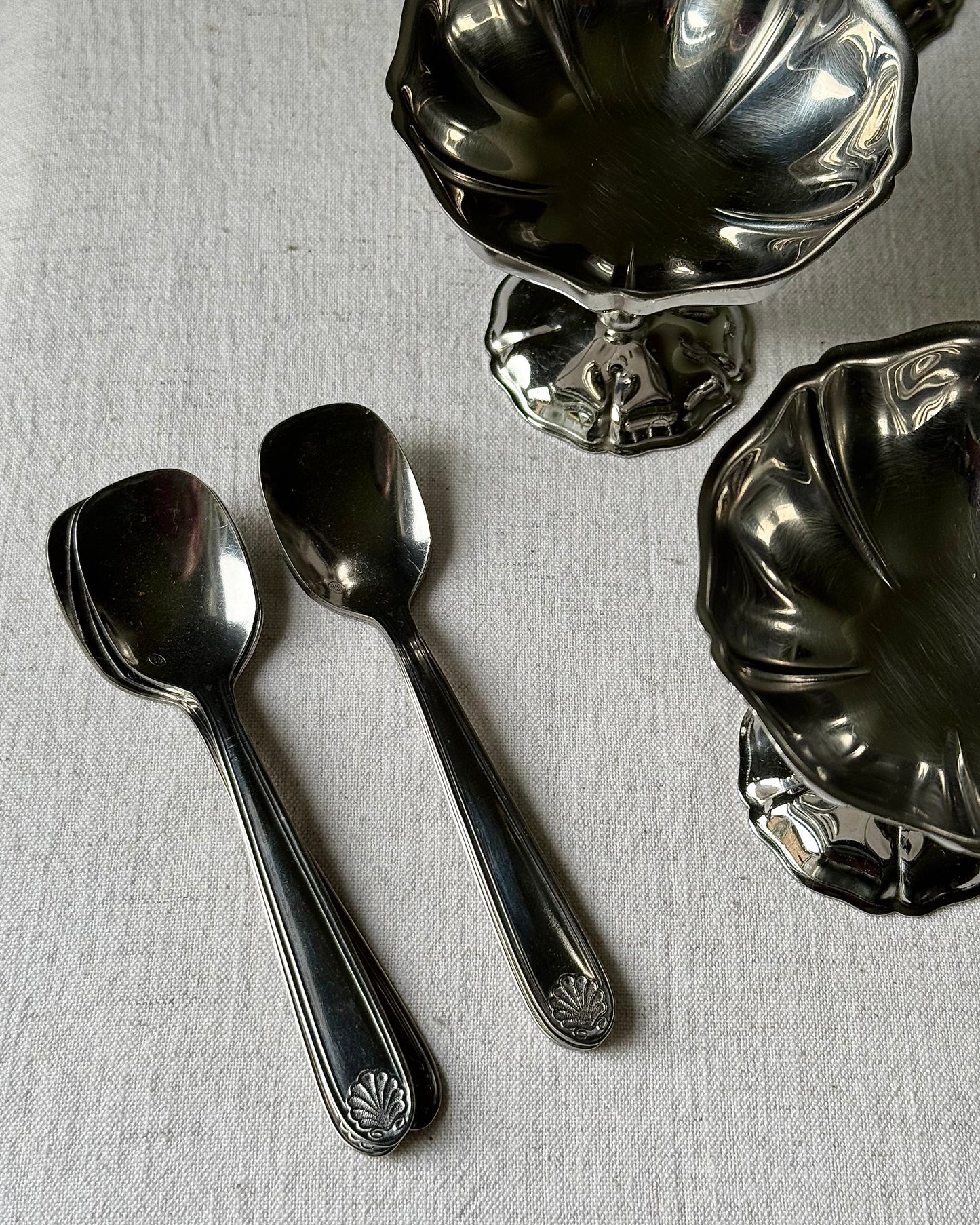 6 x French Scalloped Stainless Steel Coupes