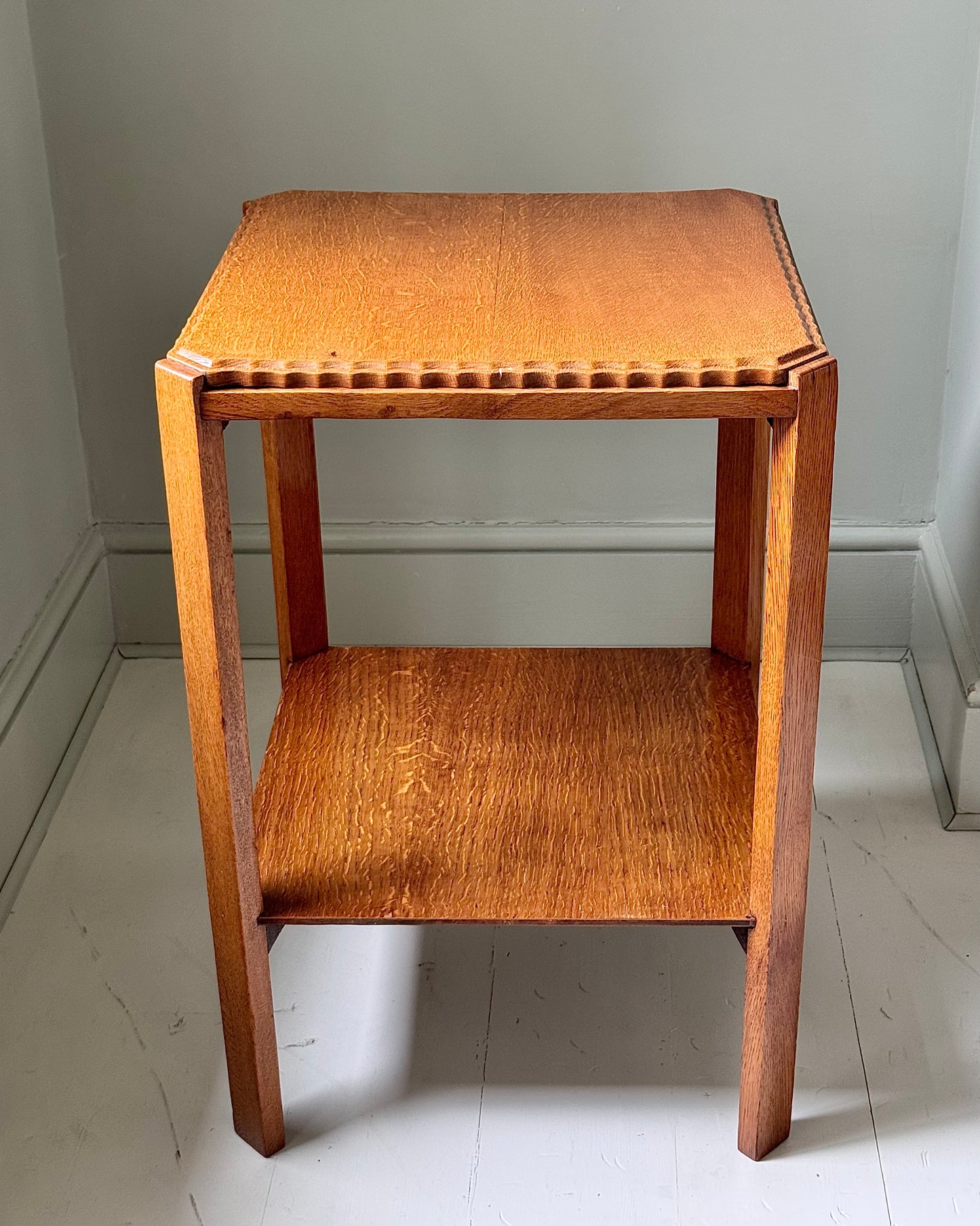 Art Deco Scalloped Oak Side Table in the Manner of Heals of London