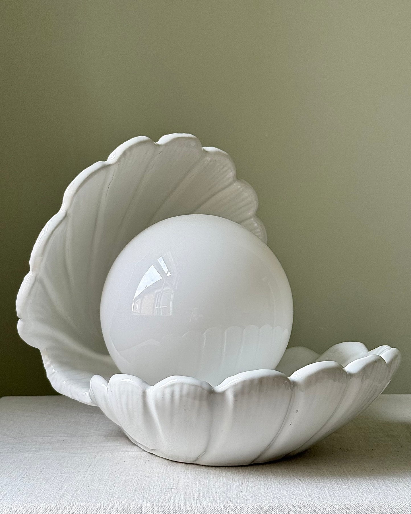 1970’s Italian Ceramic Shell Lamp with Glass Globe