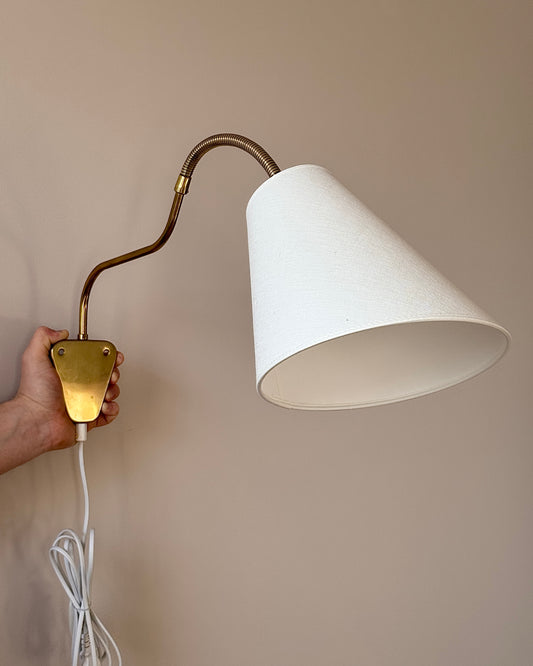 1970s Swedish Swan Neck Brass Wall Lamp by Hans-Agne Jakobsson