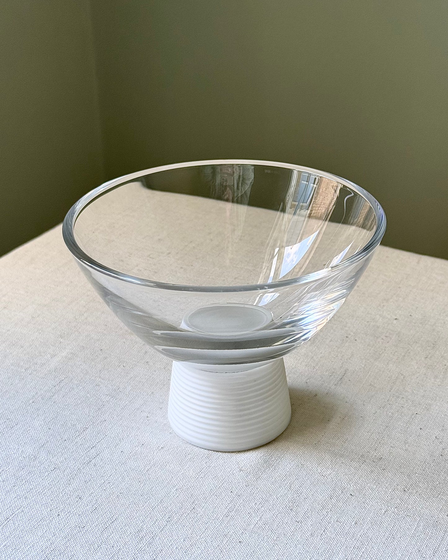 2 x Sets of 5 1970’s Italian Alabaster Pedestal Bowls
