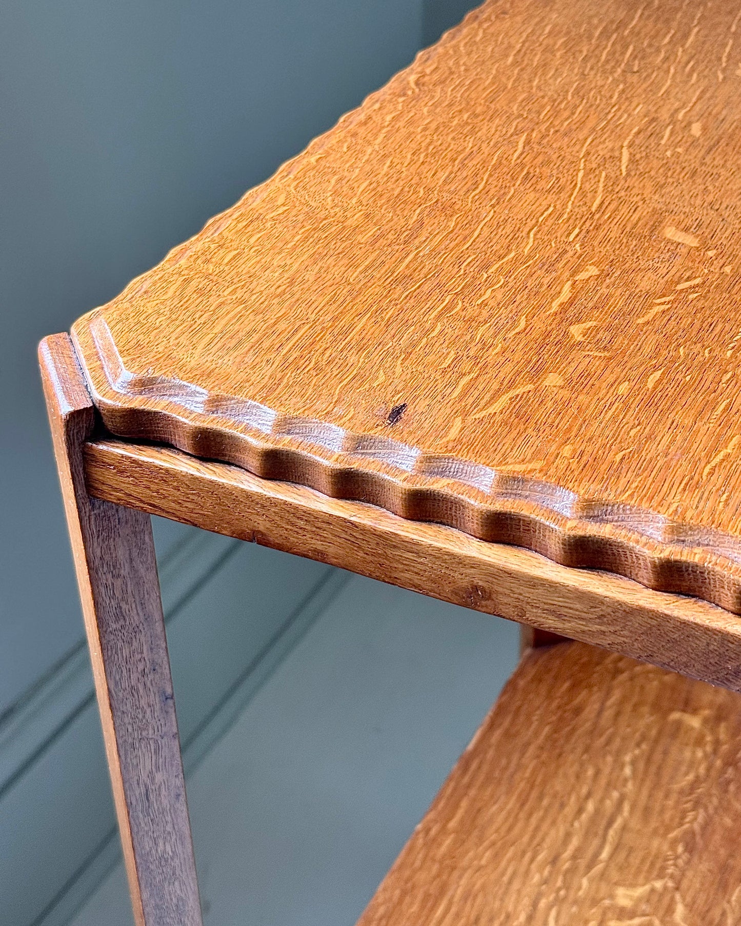 Art Deco Scalloped Oak Side Table in the Manner of Heals of London