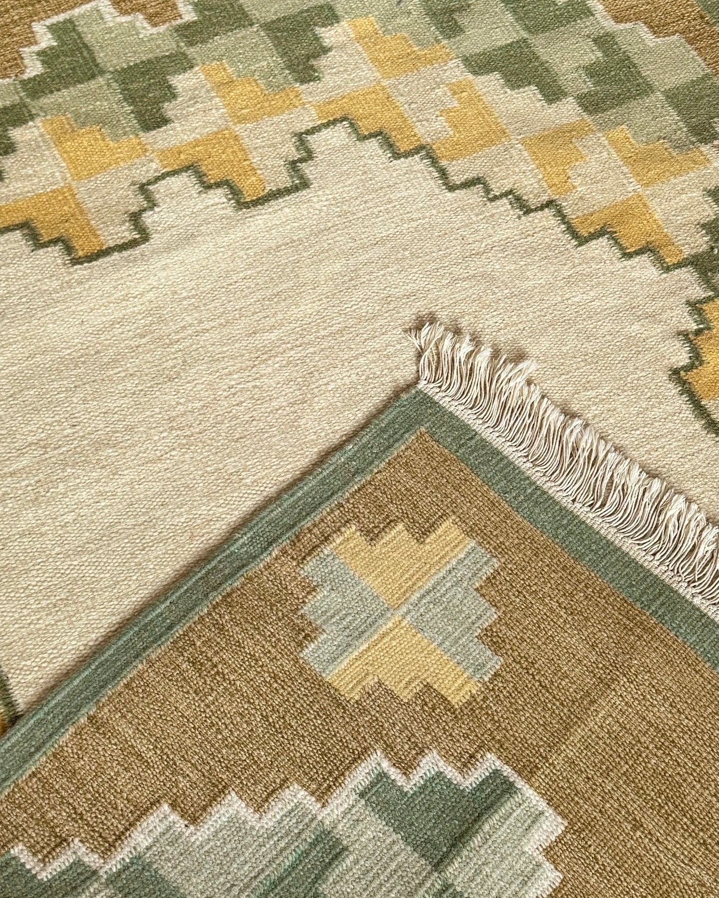 Swedish Wool Röllakan Flatweave Rug with Stepped Medallion