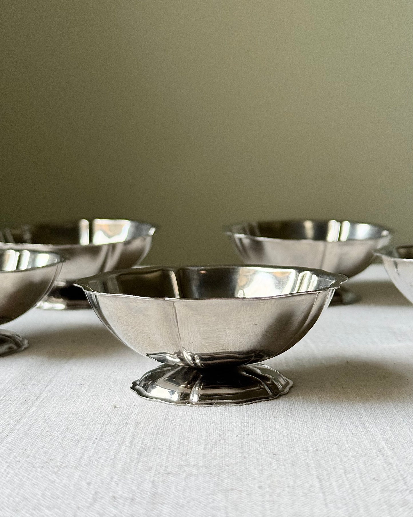 Set of 6 French 1970’s Stainless Steel Dessert Bowls