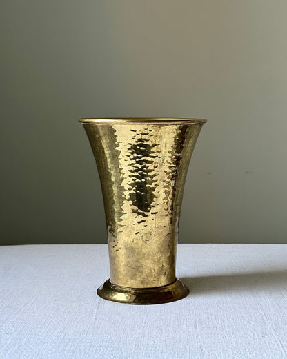 Swedish Art Deco Hammered Brass Vase by Karl Nilsson for Vessigebro