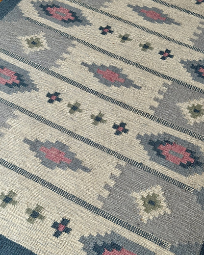 Blue Swedish Wool Röllakan Flatweave with Lozenge Motifs - Club Sourced