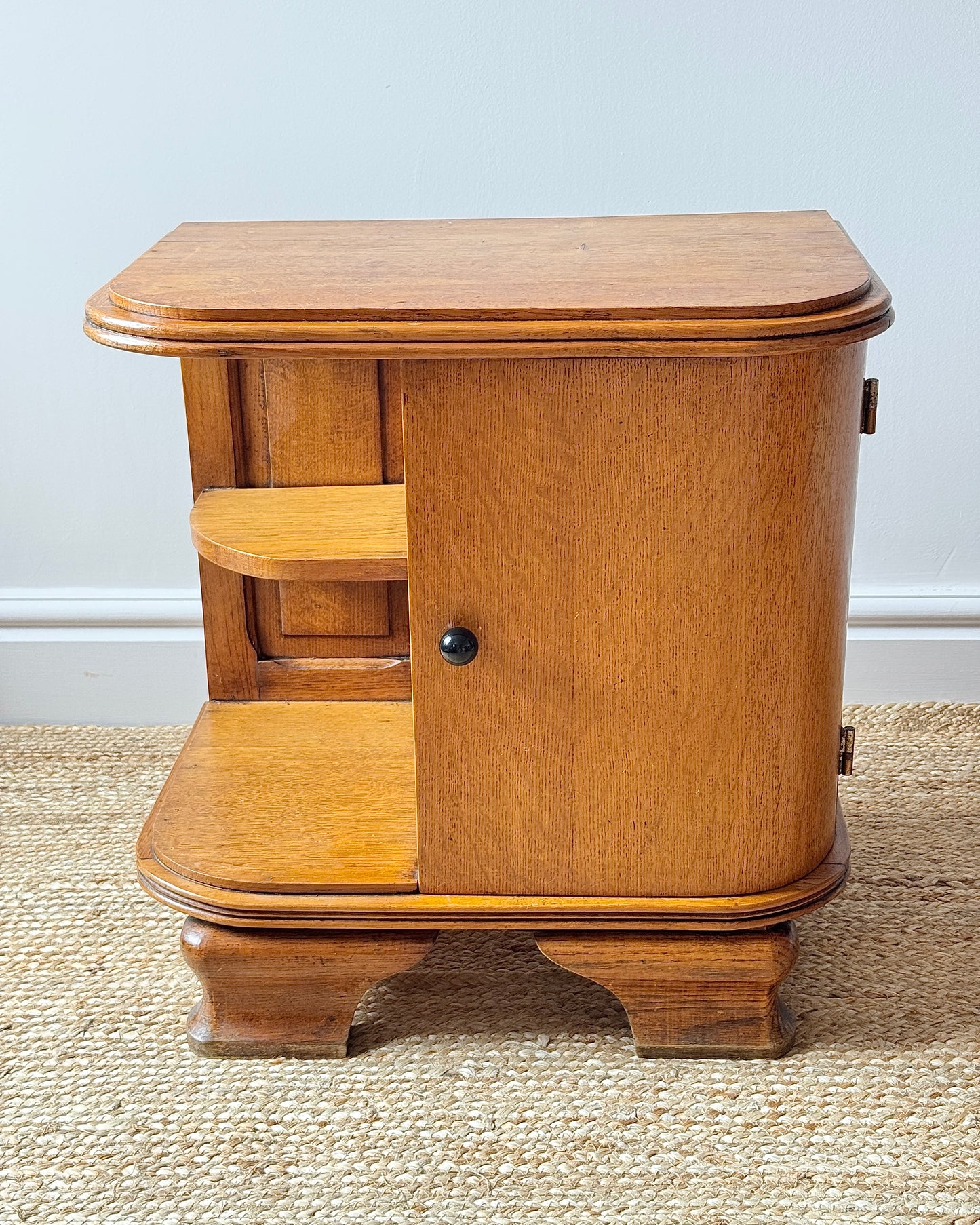 Pair of French Art Deco Oak Bedside Tables c.1930s