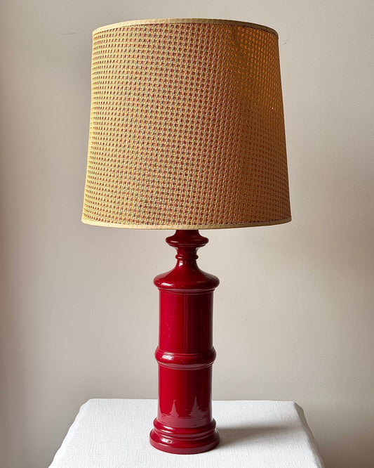 Italian Red Lacquered Turned Wood Table Lamp, c.1960