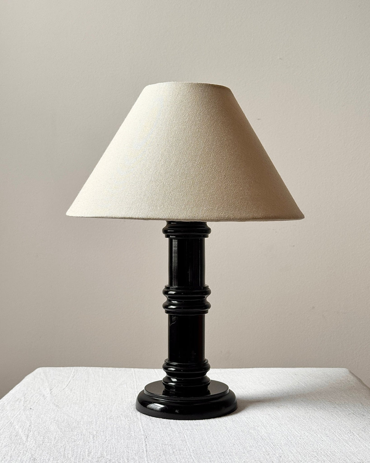 French Black Lacquered Table Lamp - Club Sourced