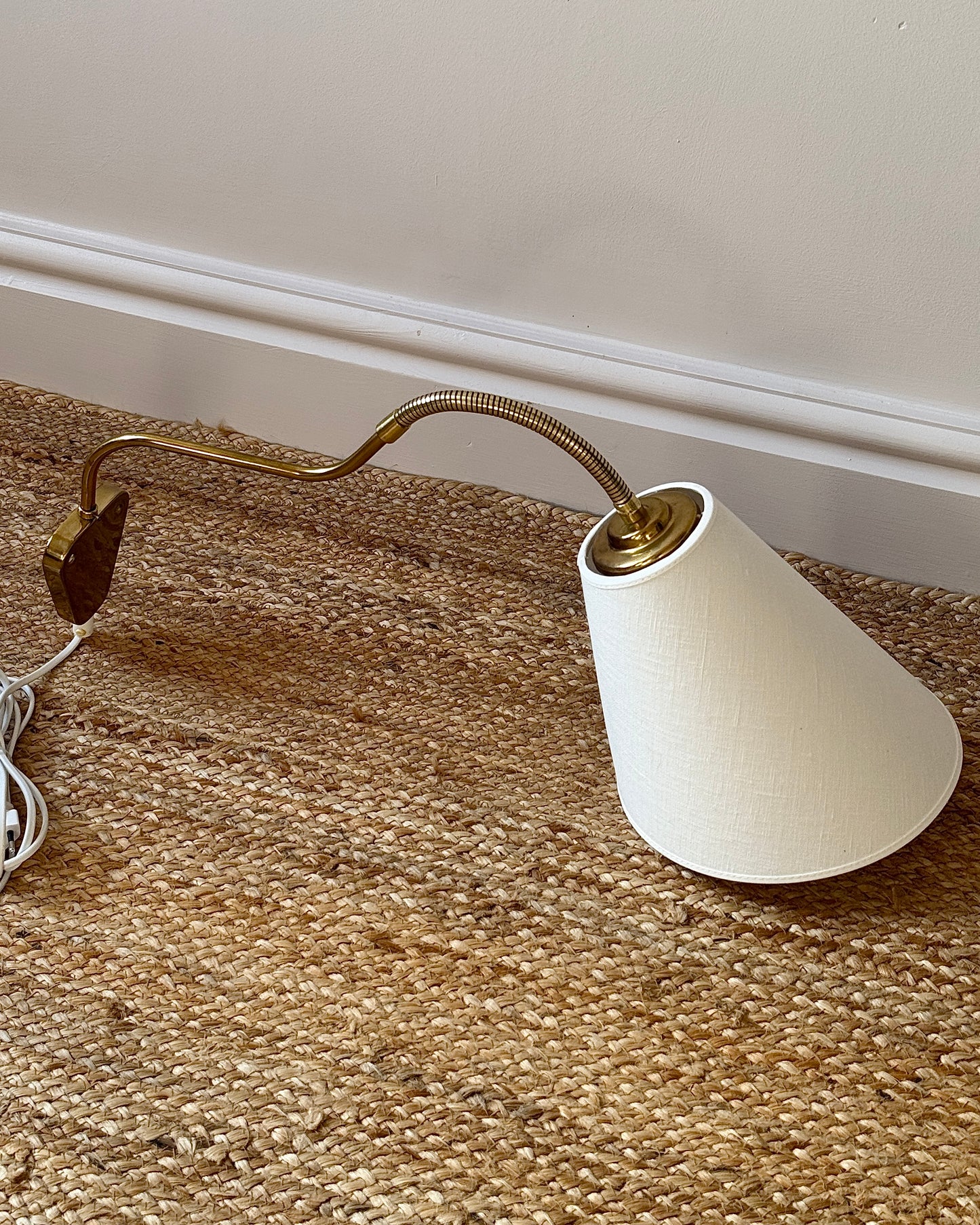 1970s Swedish Swan Neck Brass Wall Lamp by Hans-Agne Jakobsson