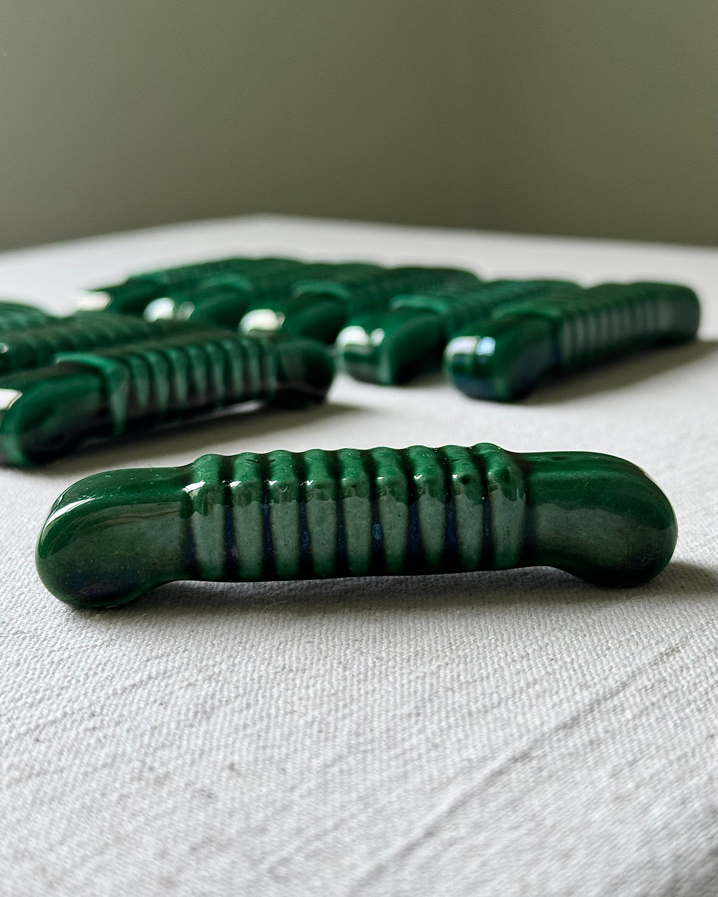 Set of 10 x French Mid-century Glossy Green Ceramic Cutlery Rests