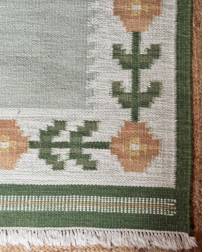 Green Swedish Wool Röllakan Flatweave Rug with Floral Border