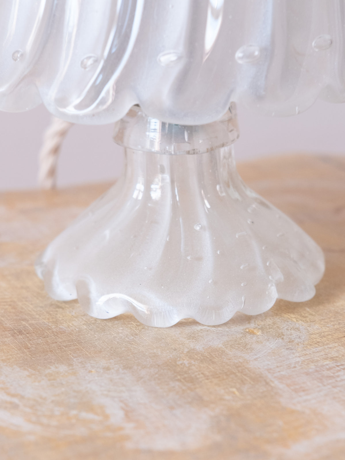 Frosted Murano Glass Table Lamp in the Manner of Barovier, 1940s